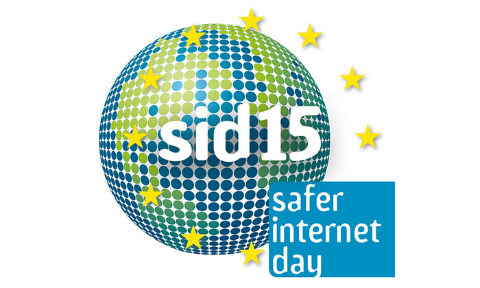 Logo: safer internet day 2015.