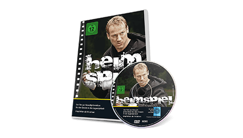 Titelbild: Medienpaket "Heimspiel" (Heft und DVD) Gewaltprävention im Zusammenhang mit Fußball